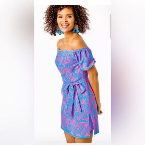 NWT Lilly Pulitzer Jada off the shoulder Romper Aura Pink Size 0